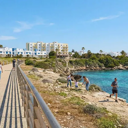 Coralli Beachfront 1bdr Protaras *